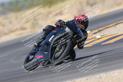 media/Nov-06-2023-Moto Forza (Mon) [[ce023d0744]]/3-Intermediate Group/Session 3 (Turn 16)/